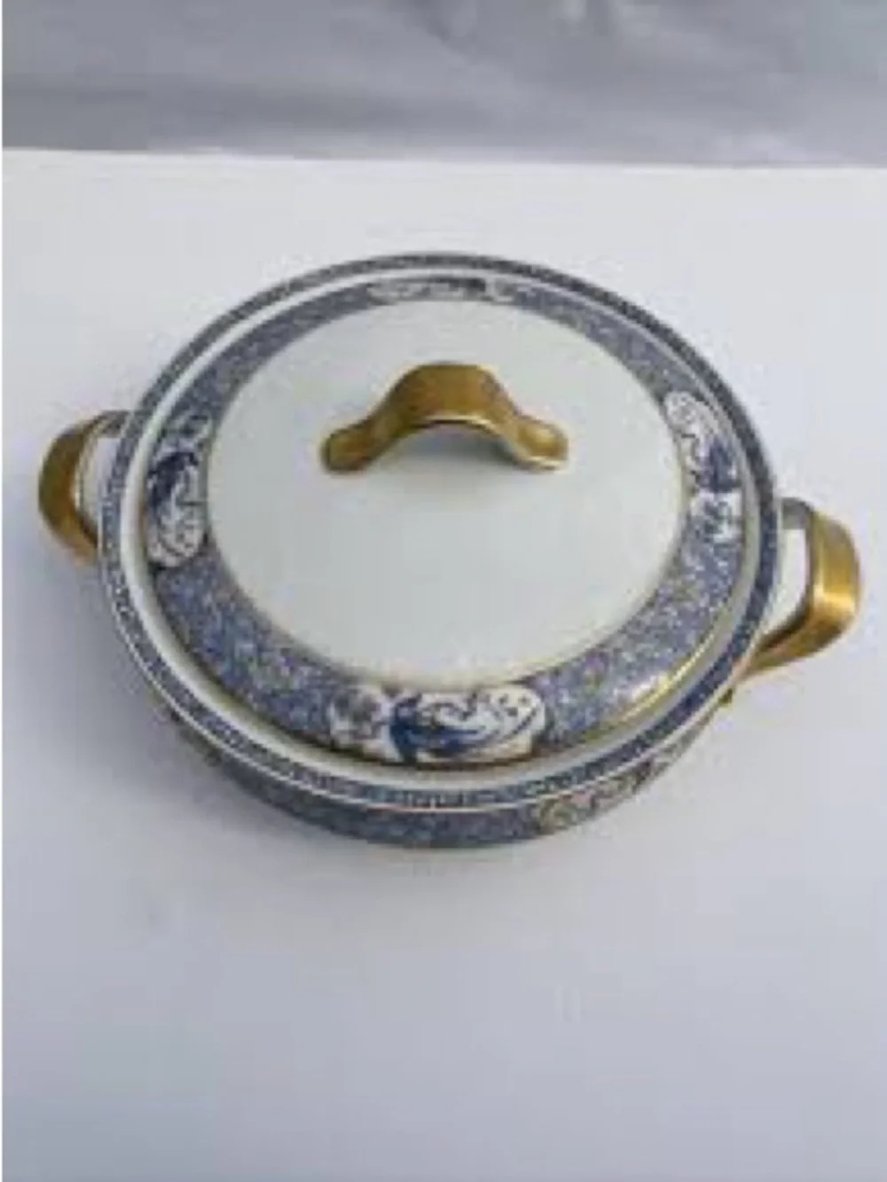 Antique Theodore Haviland Limoge Covered dish - Pattern Rani -France
